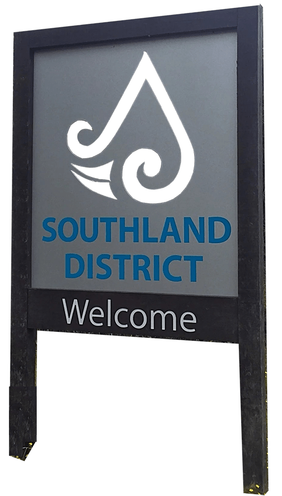 southland District Sign